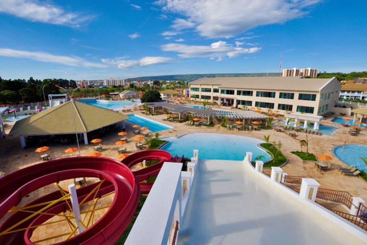 Thermas Lacqua Diroma Com Piscina De Ondas Gratis 24Horas Caldas Novas Exterior foto