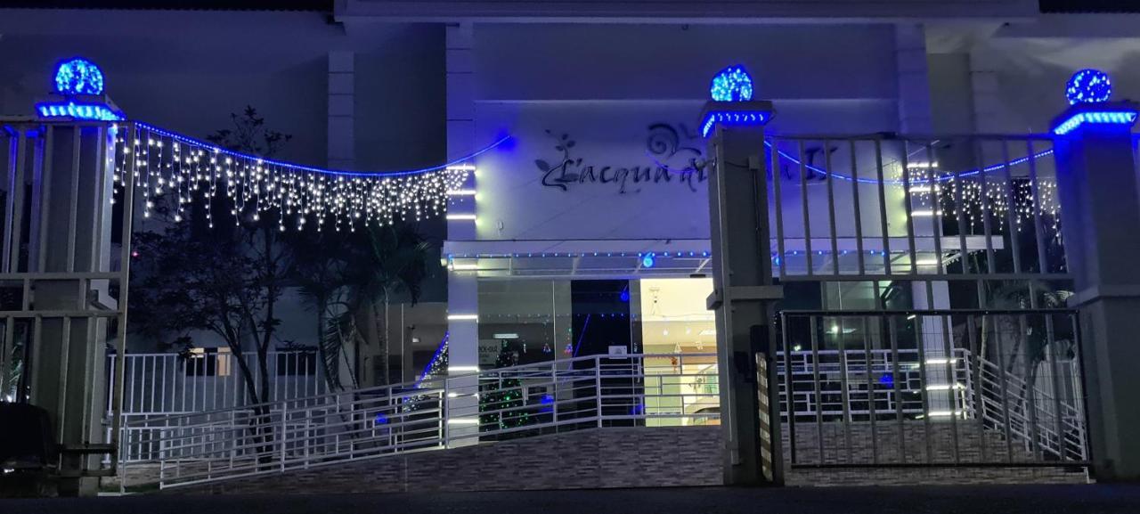 Thermas Lacqua Diroma Com Piscina De Ondas Gratis 24Horas Caldas Novas Exterior foto